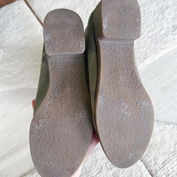 Urban Outfitters Grey Suede Leather Knee High Boots Western Equestrian Pull on 9 - Picture 3 of 7